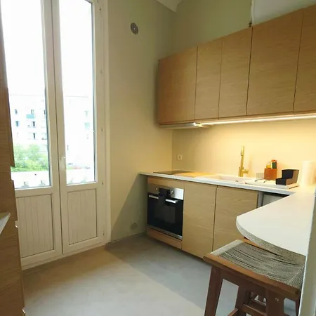 25m2, Clim, Parking, Proche Centre Et Transport Apartment Antibes